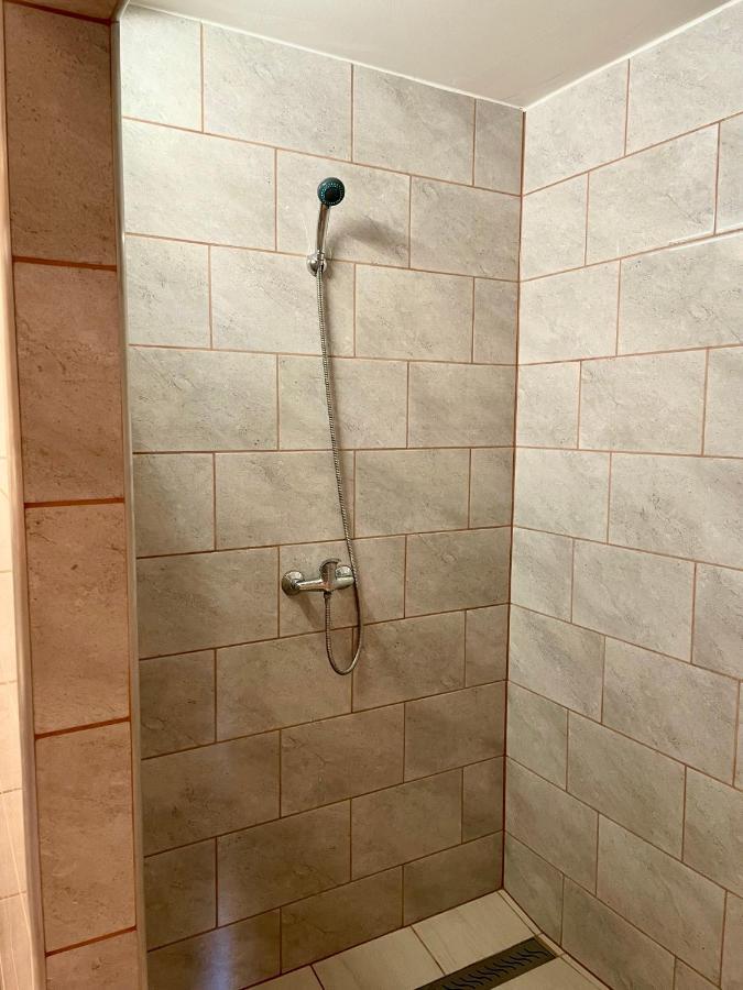 Drozdi Hnizdo Apartment Horni Breckov Luaran gambar